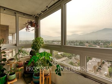 Venta de maravilloso departamento a pasos del metro Plaza Egaña!