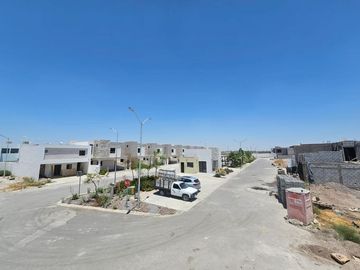 CASA EN VENTA QUINTAS LA CIMA TORREÓN, COAHUILA.