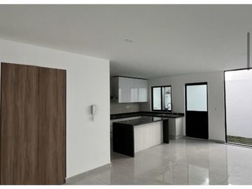 Casa En Venta En Fraccionamiento En La Radial