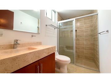 Casa En Venta Dentro De Fraccionamiento En Zavaleta