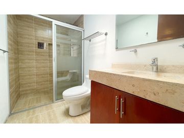 Casa En Venta Dentro De Fraccionamiento En Zavaleta