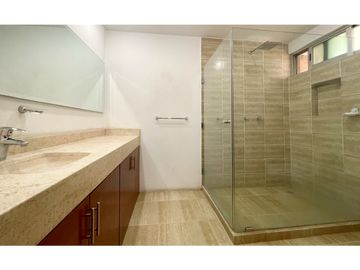 Casa En Venta Dentro De Fraccionamiento En Zavaleta