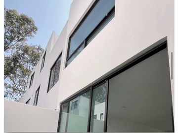 Casa En Venta Excelente Ubicación Junto A Arboreto
