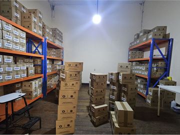 Propiedad industrial a pasos de av santa rosa