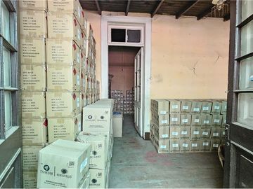 Propiedad industrial a pasos de av santa rosa