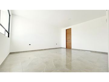 Casa En Venta Con Recamara En Planta Baja Parque Chiapas