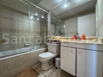 Venta Departamento 3 dormitorios 3 baños Las Condes Metro H. Magallanes