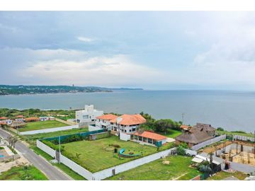VENDO CASA EN PUNTA ROCA SABANILLA, PUERTO COLOMBIA