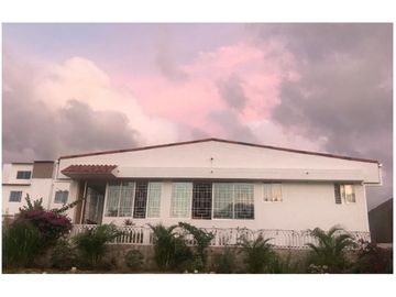 VENTA DE CASA CAMPESTRE EN SALGAR, PUERTO COLOMBIA