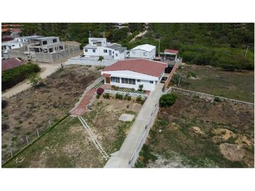 VENTA DE CASA CAMPESTRE EN SALGAR, PUERTO COLOMBIA