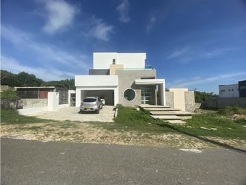 VENTA DE  CASA EN SALGAR, PUERTO COLOMBIA