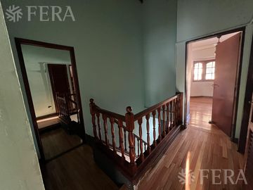 Venta PH 3 ambientes con cochera en Wilde