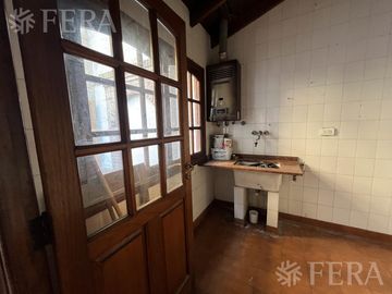 Venta PH 3 ambientes con cochera en Wilde