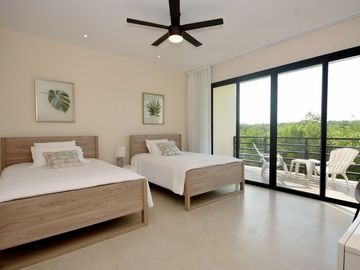VIDA SERENA EN VILLA CONTEMPORÁNEA