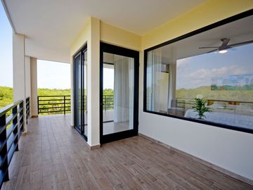 VIDA SERENA EN VILLA CONTEMPORÁNEA