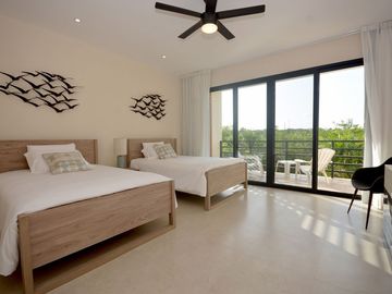VIDA SERENA EN VILLA CONTEMPORÁNEA
