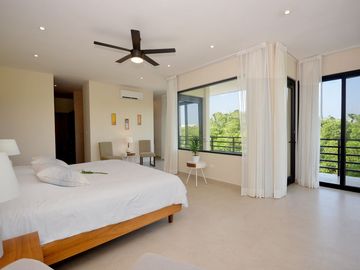 VIDA SERENA EN VILLA CONTEMPORÁNEA