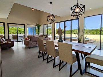VIDA SERENA EN VILLA CONTEMPORÁNEA