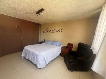 Renta casa en Lomas de Bellavista 25,000