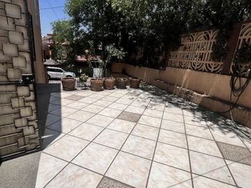 Renta casa en Lomas de Bellavista 25,000
