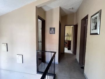 Renta casa en Lomas de Bellavista 25,000