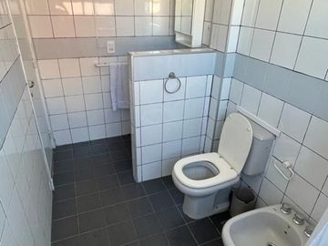 VENDEMOS DPTO 2 DORMITORIOS ZONA CENTRO Y A 2 CUADRAS DE LA PLAYA - VILLA GESELL