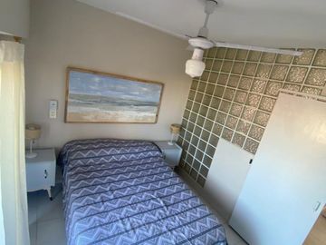 VENDEMOS DPTO 2 DORMITORIOS ZONA CENTRO Y A 2 CUADRAS DE LA PLAYA - VILLA GESELL