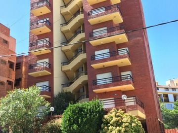 VENDEMOS DPTO 2 DORMITORIOS ZONA CENTRO Y A 2 CUADRAS DE LA PLAYA - VILLA GESELL