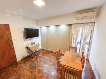 Venta Departamento Monserrat Dos Ambientes