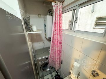 Venta Departamento Monserrat Dos Ambientes