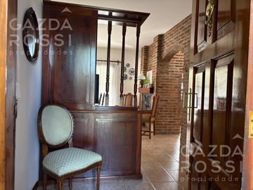 Casa en  venta en Adrogue