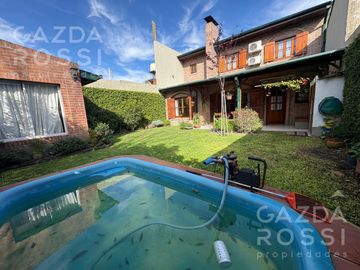 Casa en  venta en Adrogue