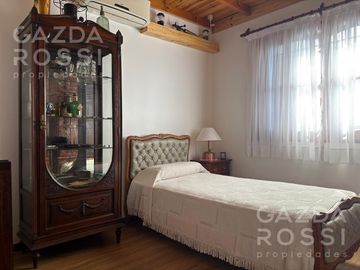 Casa en  venta en Adrogue