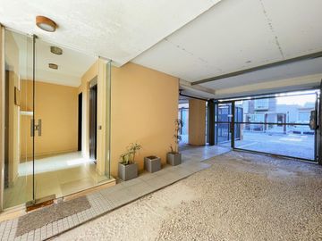 Departamento EN VENTA 2 amb. en CASTELAR Sur