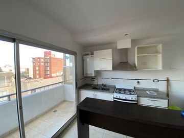 Departamento EN VENTA 2 amb. en CASTELAR Sur