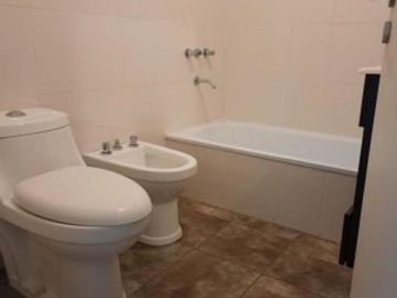 PH en venta - 1 Dormitorio 1 Baño - Castelar
