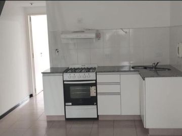 PH en venta - 1 Dormitorio 1 Baño - Castelar