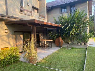 Casa  en Venta 4 dorm. en Las Lomas de San Isidro
