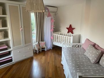 Casa  en Venta 4 dorm. en Las Lomas de San Isidro