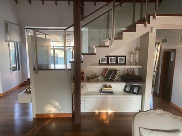 Casa  en Venta 4 dorm. en Las Lomas de San Isidro