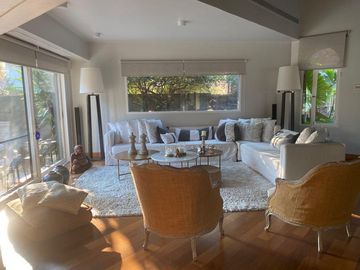 Casa  en Venta 4 dorm. en Las Lomas de San Isidro