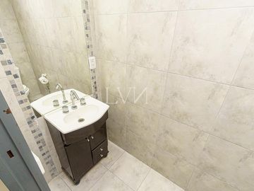 Venta Departamento en Liniers 2 Amb con gran patio/terraza