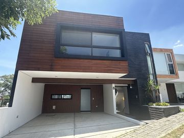 CASA EN VENTA PARQUE CUERNAVACA LOMAS DE ANGELOPOLIS PUEBLA