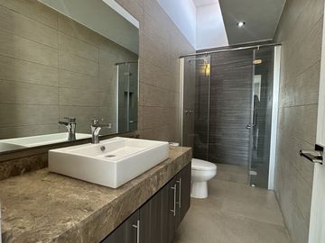 CASA EN VENTA PARQUE CUERNAVACA LOMAS DE ANGELOPOLIS PUEBLA