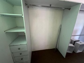 Casa en calle cerrada en Jardines de San Mateo en Venta