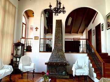 Casa en Venta, Sector Plaza Argentina, 667.95m2. Visión para Proyecto
