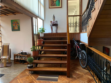 Casa en Venta, Sector Plaza Argentina, 667.95m2. Visión para Proyecto
