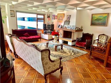 Casa en Venta, Sector Plaza Argentina, 667.95m2. Visión para Proyecto