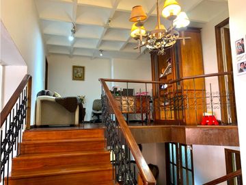 Casa en Venta, Sector Plaza Argentina, 667.95m2. Visión para Proyecto
