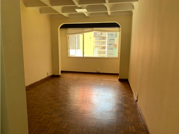 Casa en Venta, Sector Plaza Argentina, 667.95m2. Visión para Proyecto